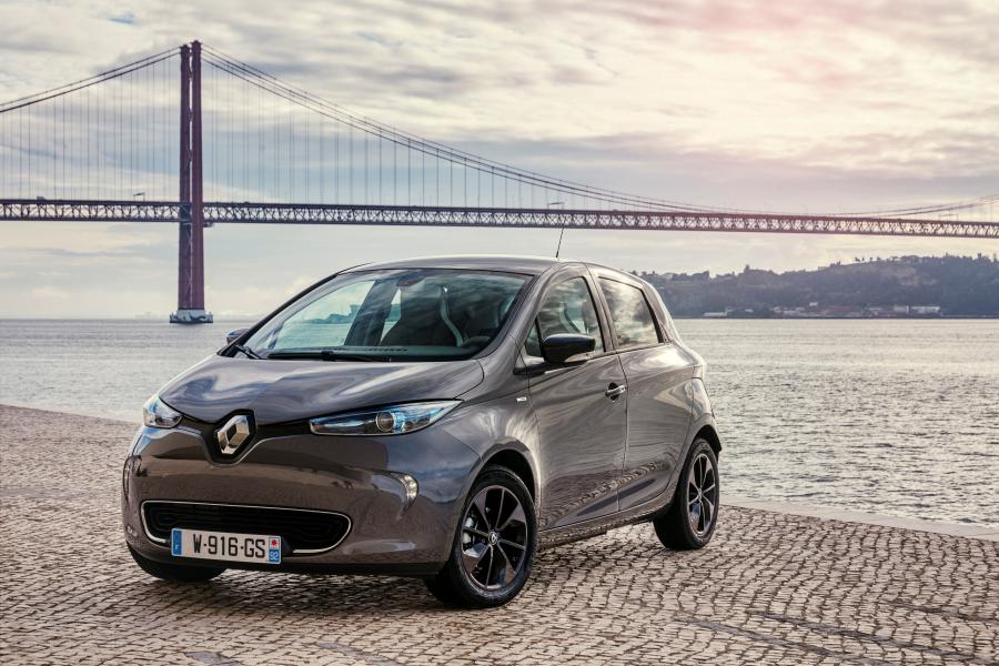  Renault Zoe Edition One 2016 года  (фото 3 из 30)
